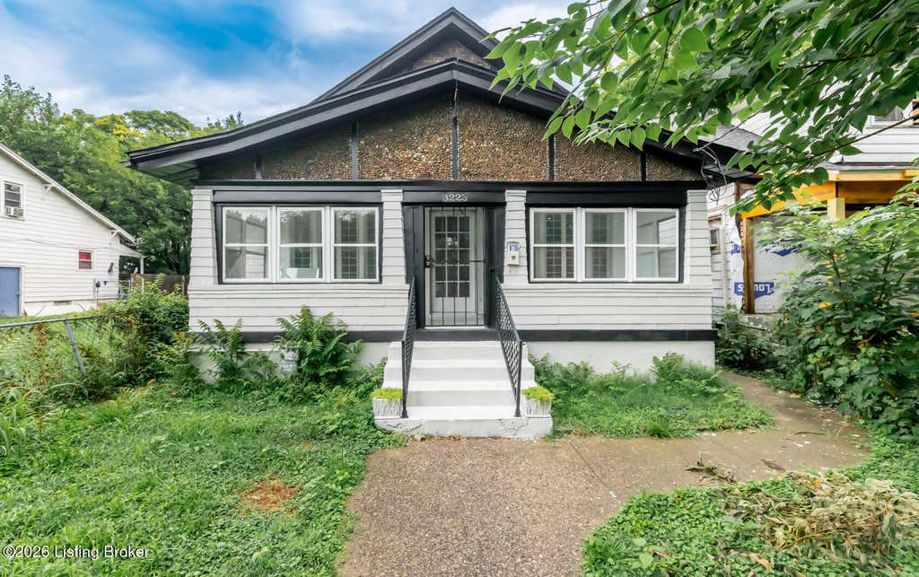 Photo of 3223 Virginia Ave, Louisville, KY 40211 (MLS # 1727015)