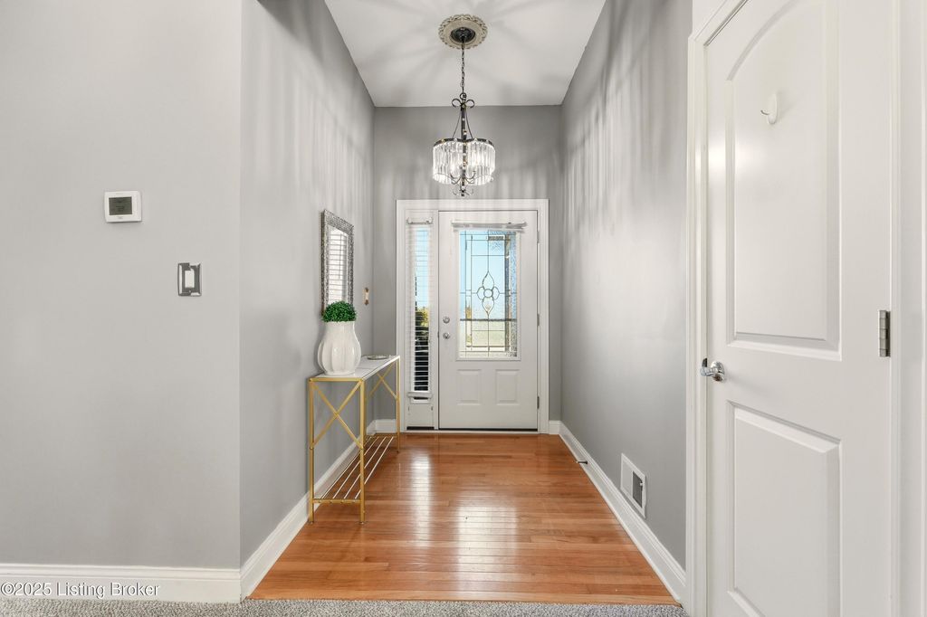 Photo of 14401 Estate Ridge Blvd, Louisville, KY 40291 (MLS # 1701199)