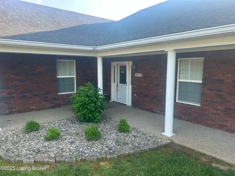 105B Twin Oaks Dr, Bardstown, KY 40004 - #: 1687487