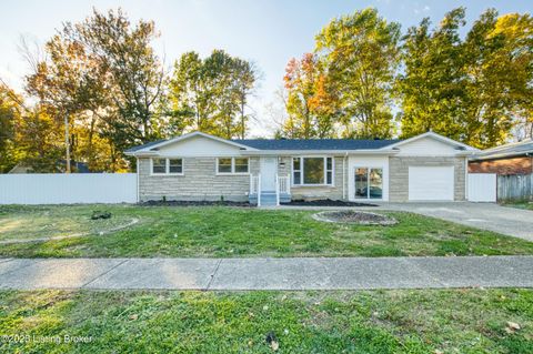 Photo of 9814 Sunkist Way, Louisville, KY 40272 (MLS # 1702358)