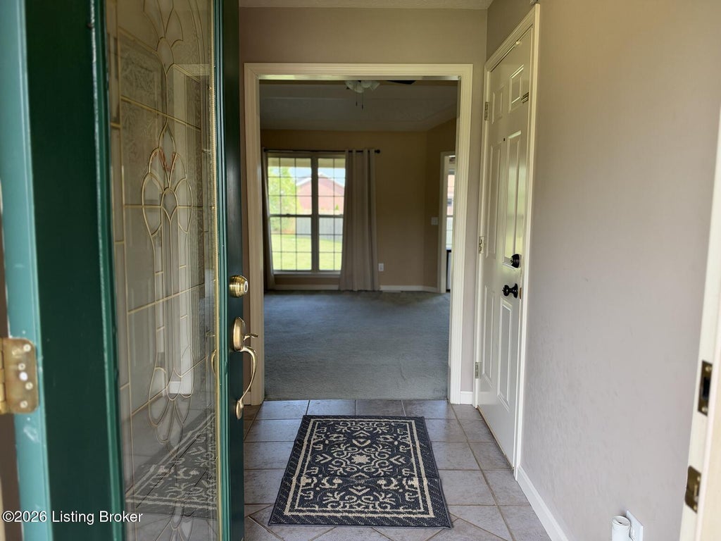 Photo of 116 Branch Ct, Shepherdsville, KY 40165 (MLS # 1729649)