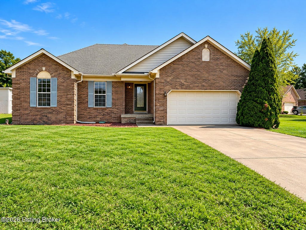 Photo of 116 Branch Ct, Shepherdsville, KY 40165 (MLS # 1729649)