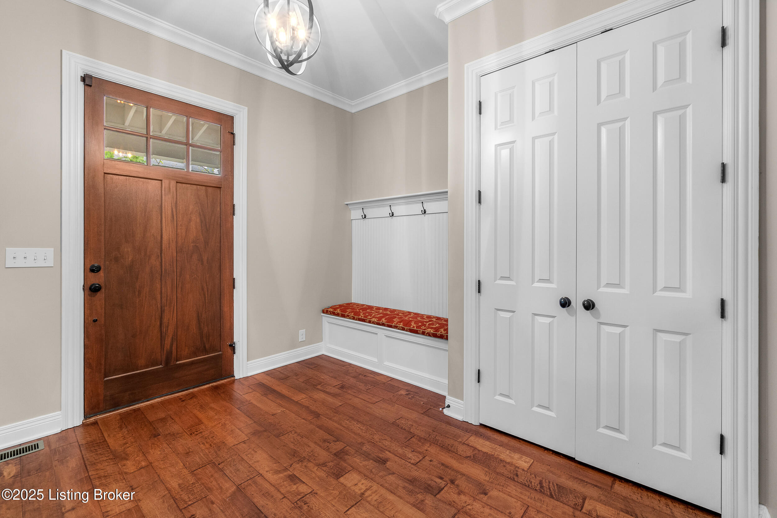 9414 Indian Pipe Ln, Prospect, Pennsylvania image 10