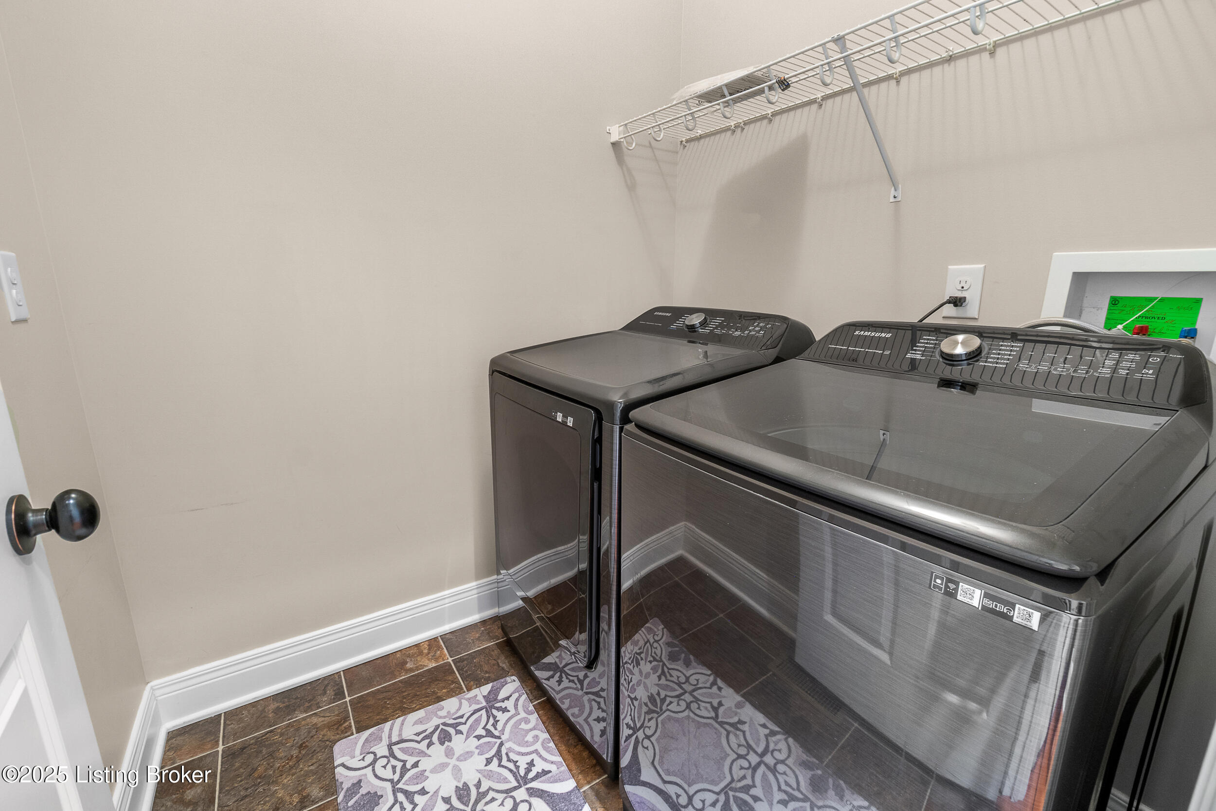 9414 Indian Pipe Ln, Prospect, Pennsylvania image 36