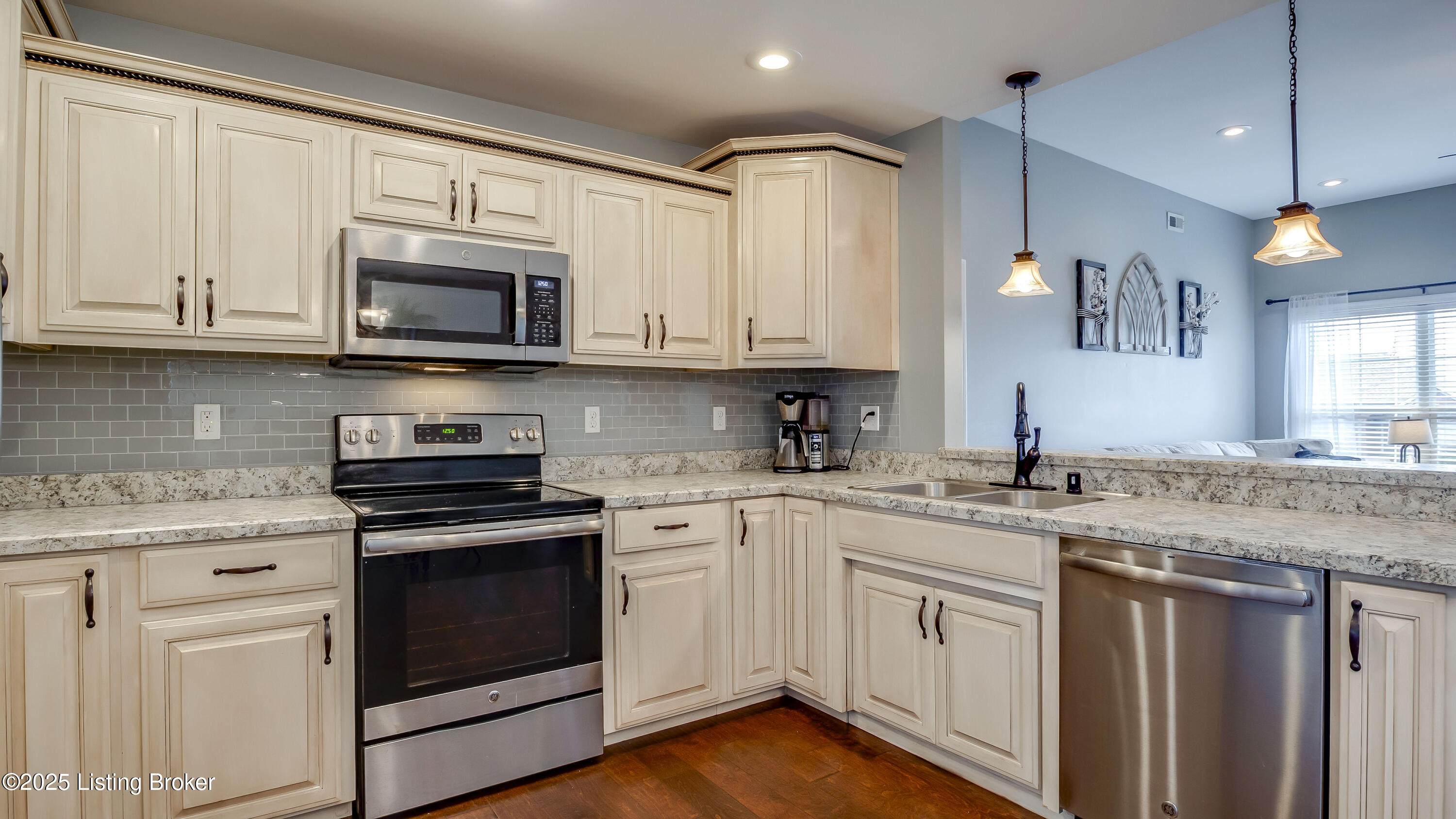 387 Heritage Way, Mt Washington, Kentucky image 13