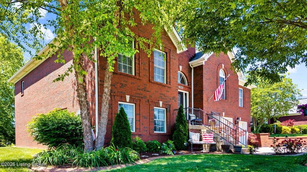 Photo of 7928 Windgate Dr, Louisville, KY 40291 (MLS # 1721498)