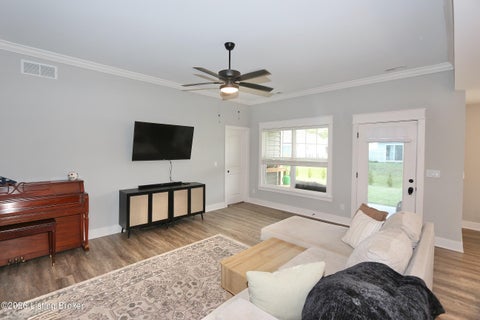 Tiny photo for 8015 Palermo Trail, Sellersburg, IN 47172 (MLS # 1729805)