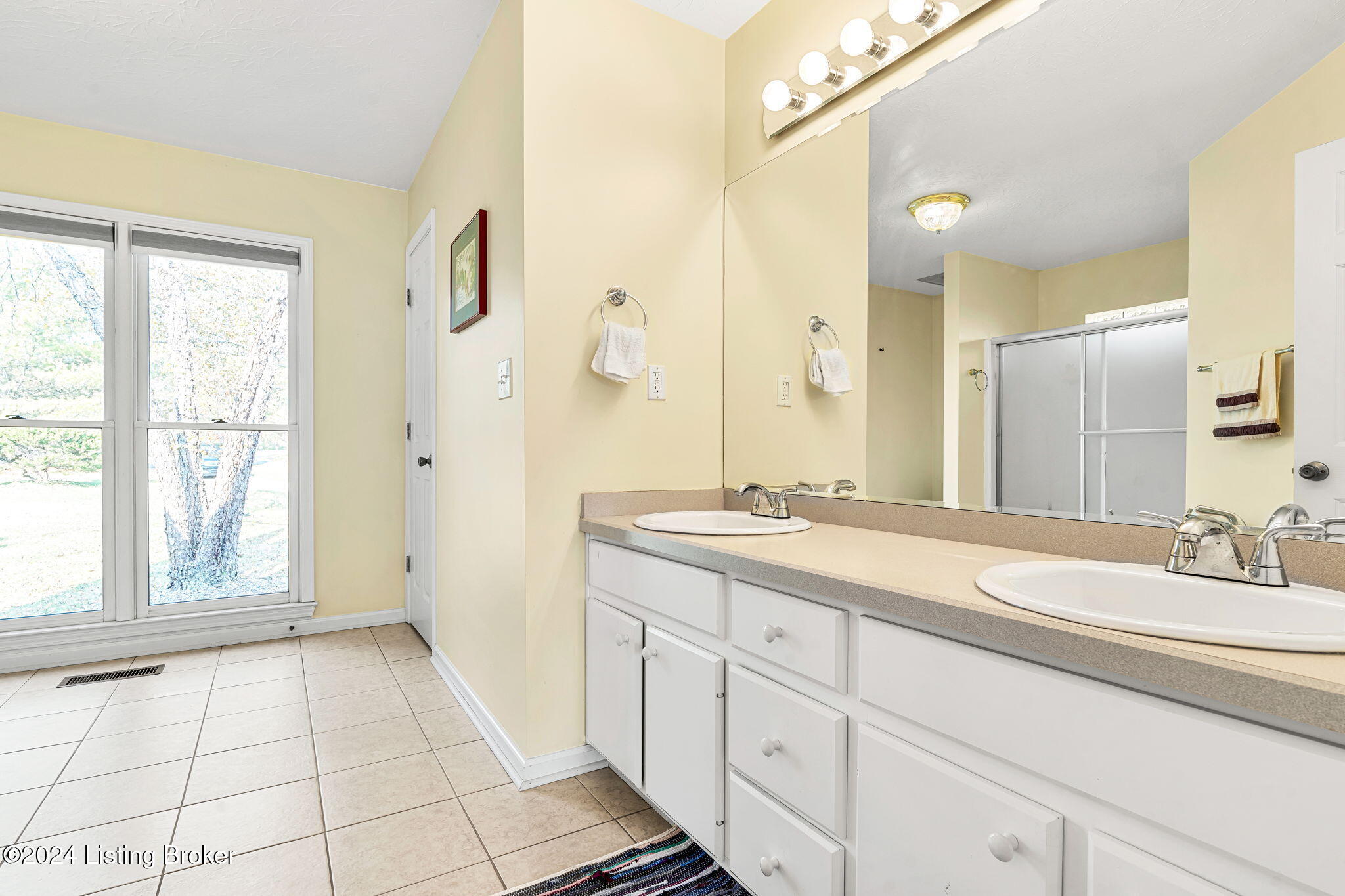 7702 Willow Bend Dr, Crestwood, Kentucky image 24