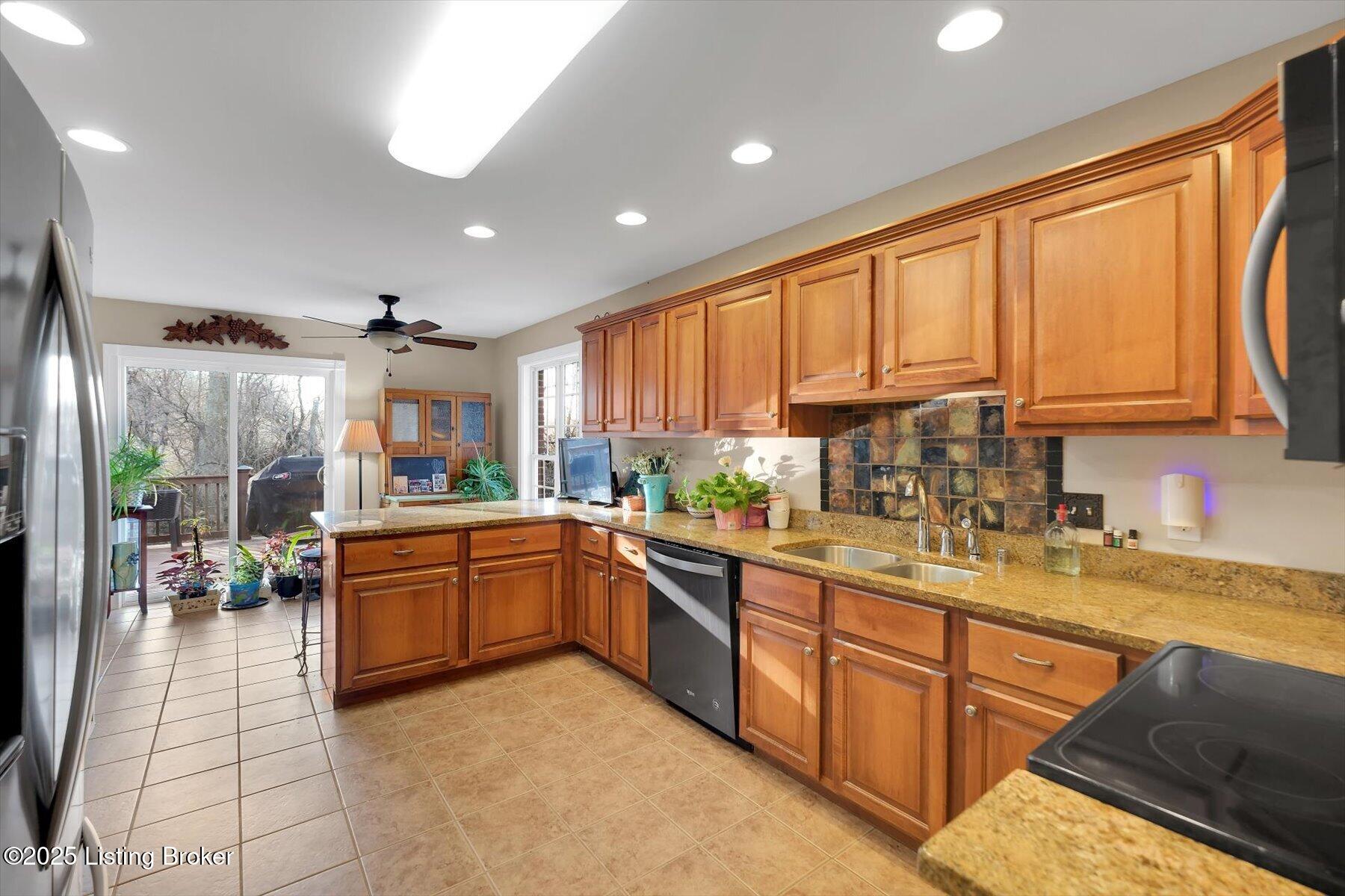 12210 Plantation Blvd, Goshen, Kentucky image 17