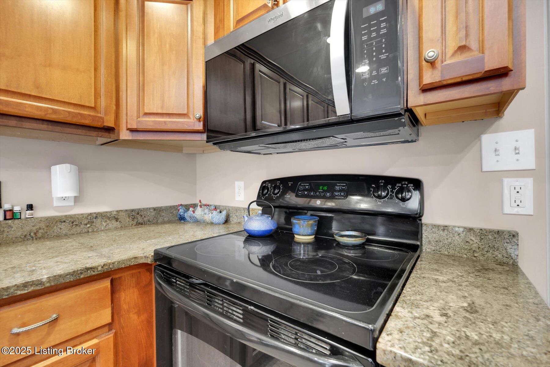 12210 Plantation Blvd, Goshen, Kentucky image 20