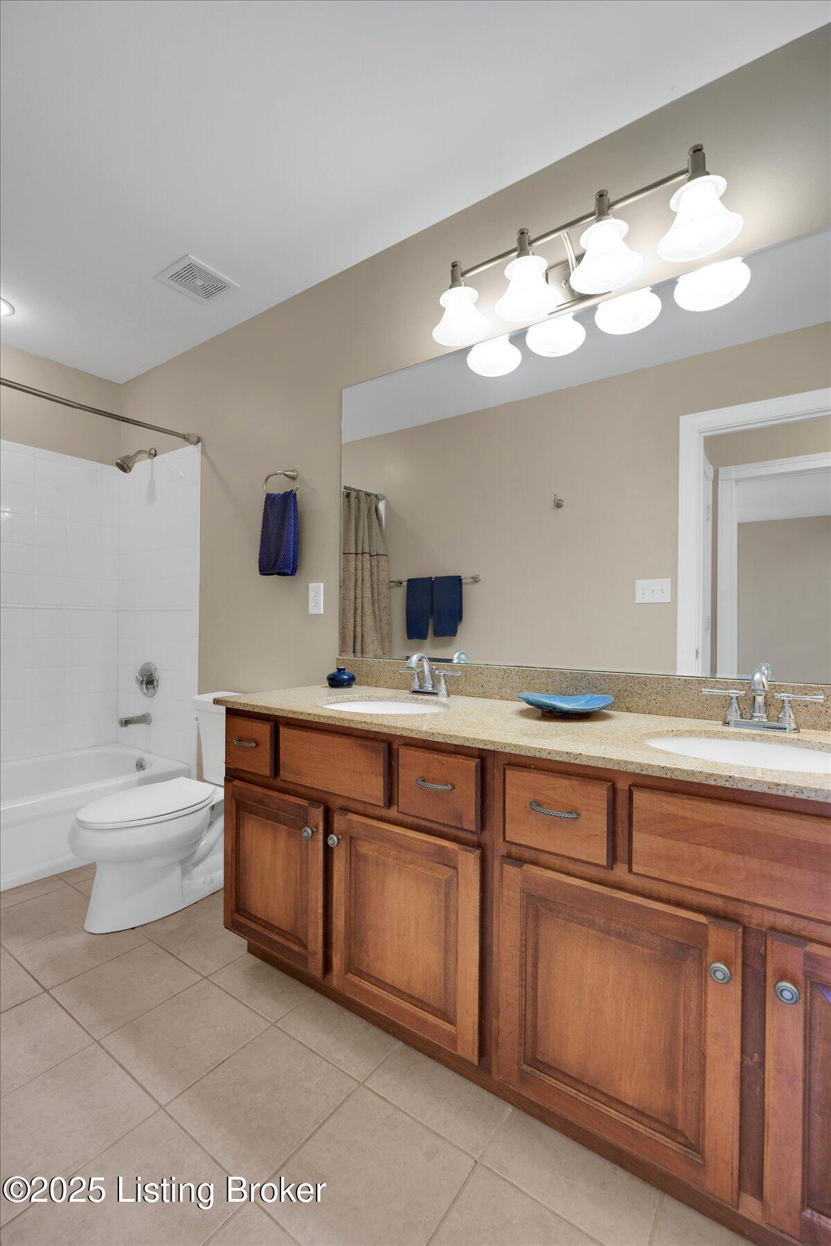 12210 Plantation Blvd, Goshen, Kentucky image 25