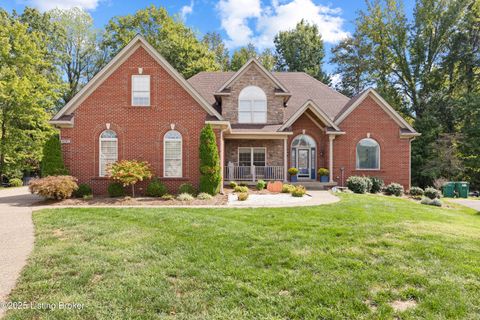 Photo of 2707 Windsor Lakes Pkwy, Louisville, KY 40214 (MLS # 1699971)