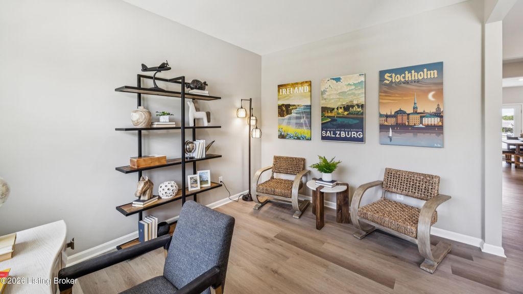 Photo of 196 Shoemaker Ln, Elizabethtown, KY 42701 (MLS # 1709910)