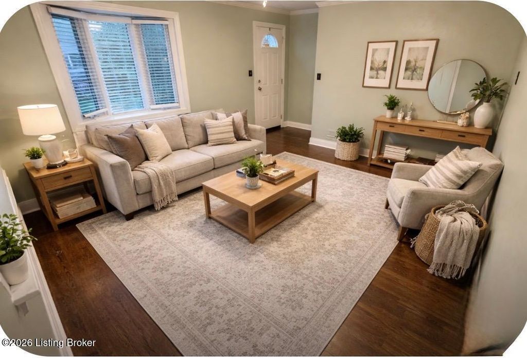 Photo of 431 Marquette Dr, Louisville, KY 40222 (MLS # 1714309)