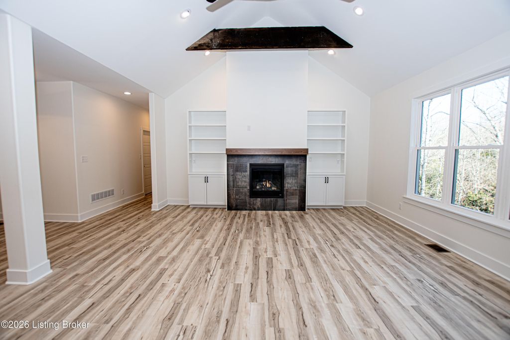 Photo of 11306 Waterview Pl, Louisville, KY 40291 (MLS # 1707157)