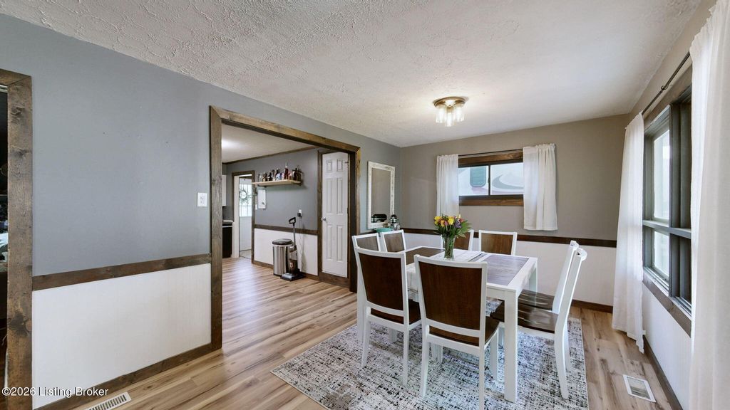 Photo of 1707 Hilltop Dr, Carrollton, KY 41008 (MLS # 1714766)