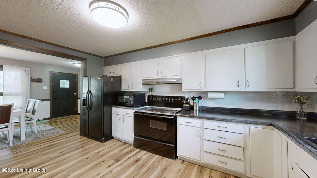 Photo of 1707 Hilltop Dr, Carrollton, KY 41008 (MLS # 1714766)