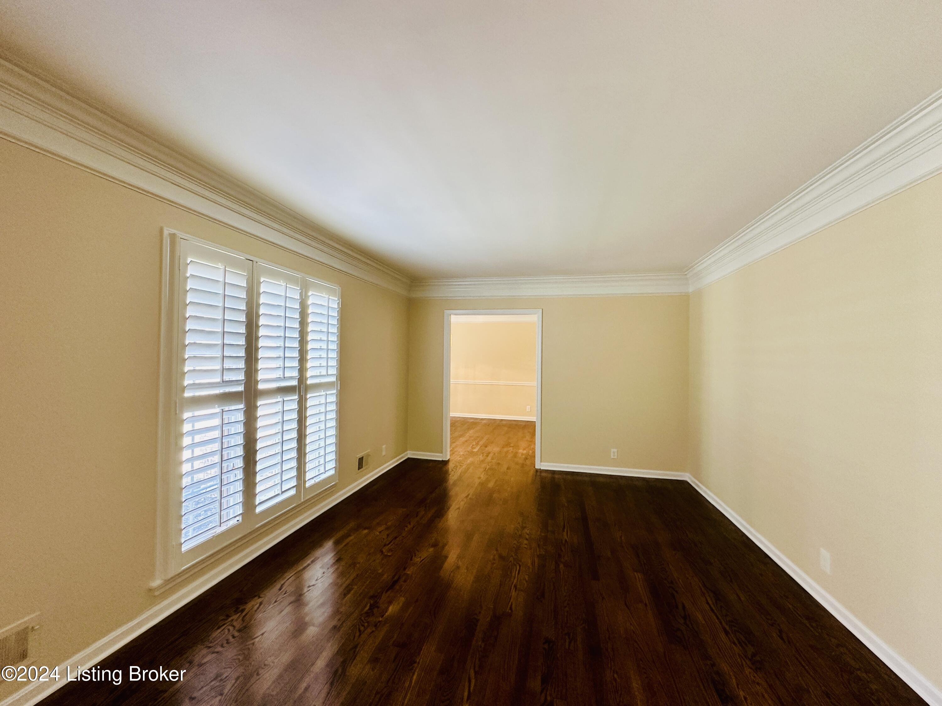 5220 Moccasin Trail, Louisville, Kentucky image 4