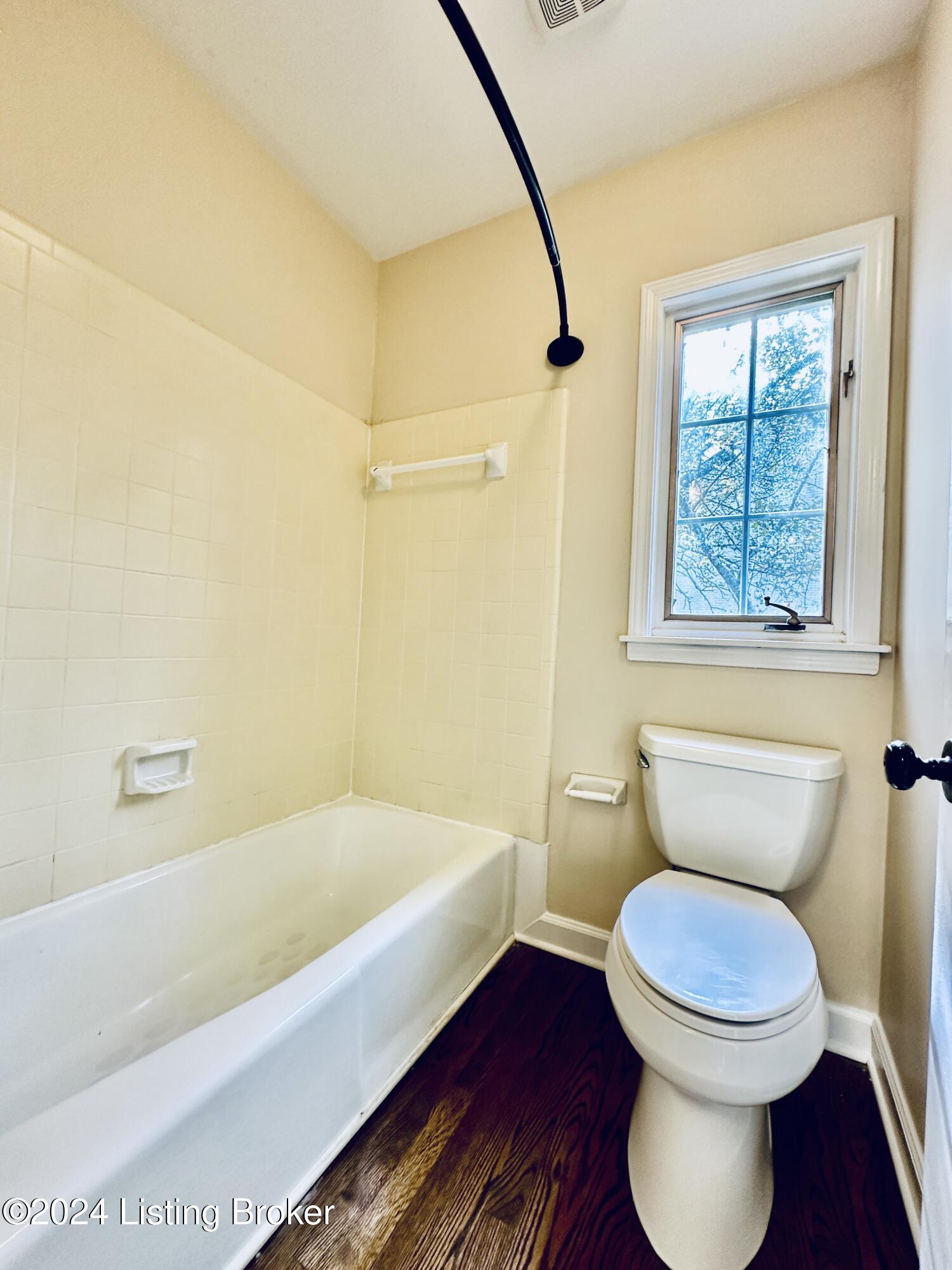 5220 Moccasin Trail, Louisville, Kentucky image 20