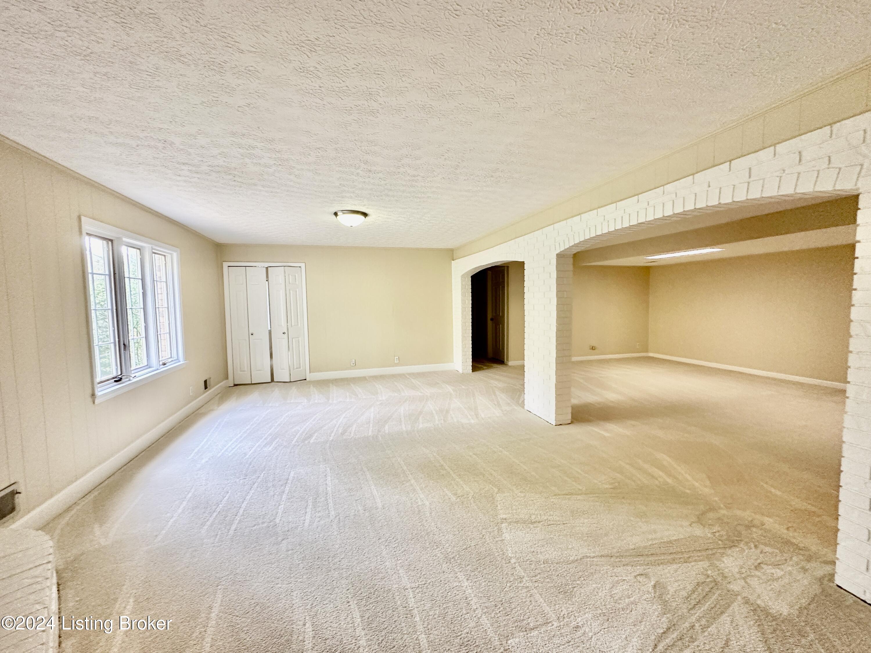 5220 Moccasin Trail, Louisville, Kentucky image 24