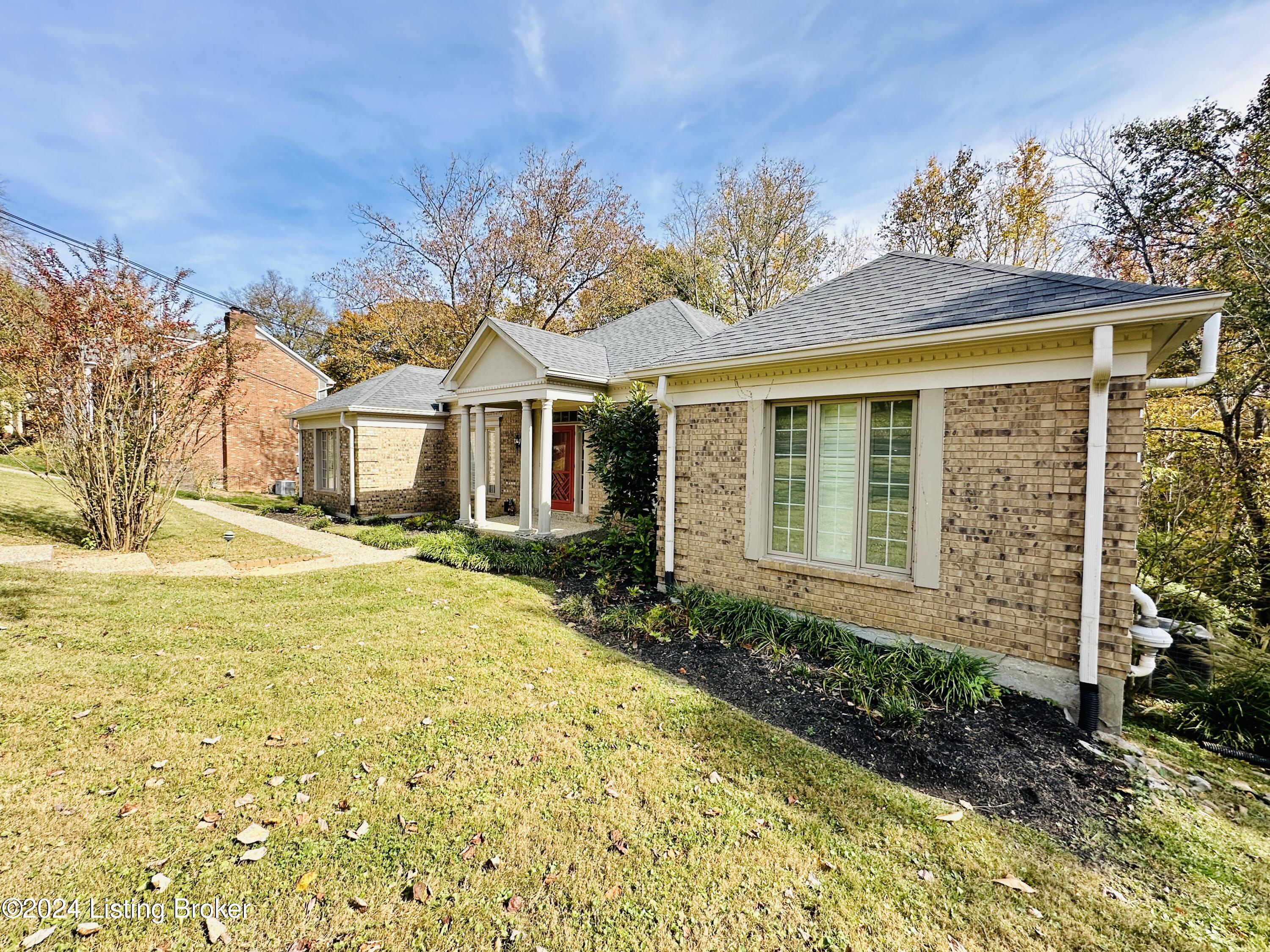 5220 Moccasin Trail, Louisville, Kentucky image 3