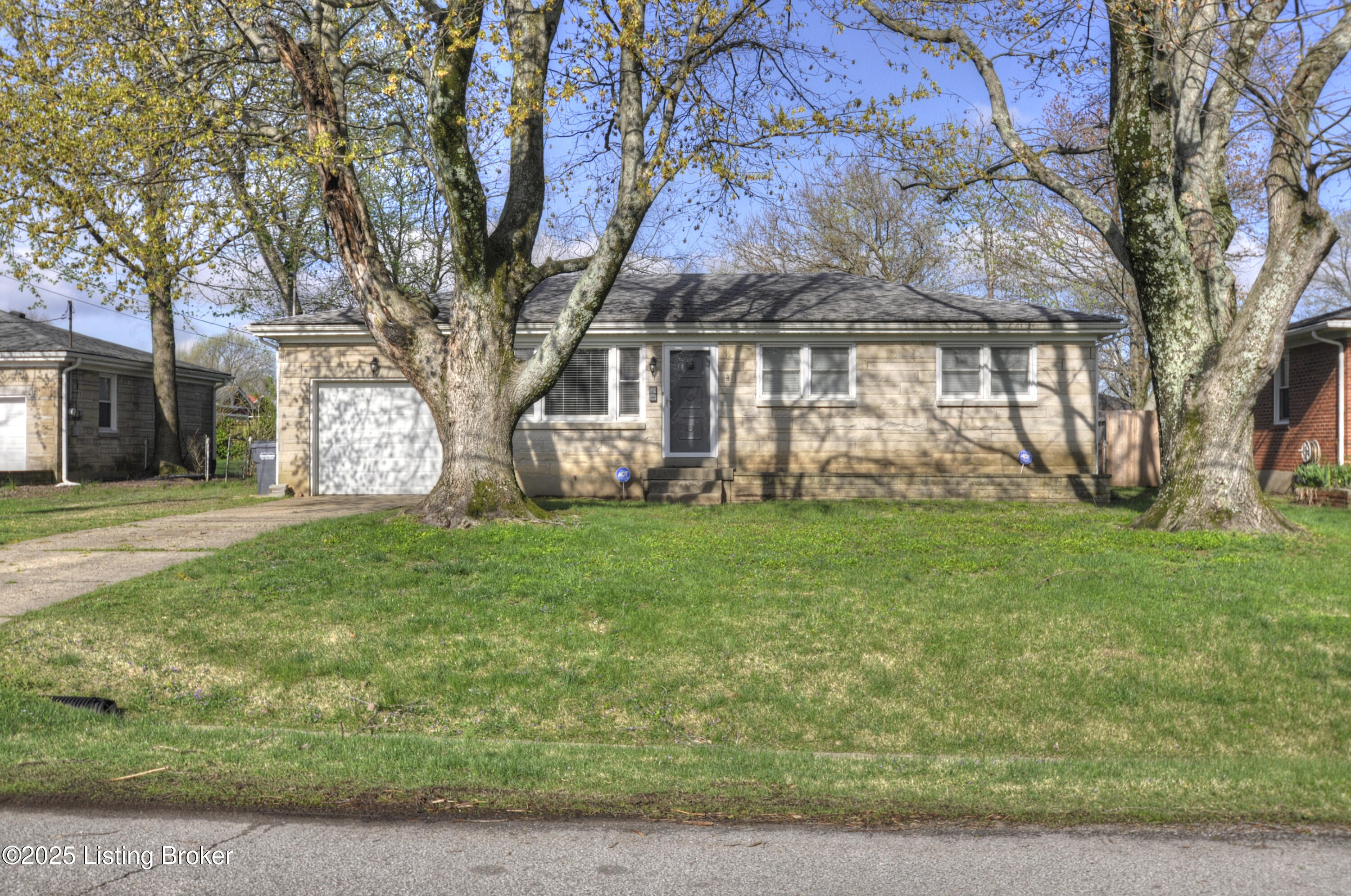 7800 Jonquil Dr, Louisville, Kentucky image 18