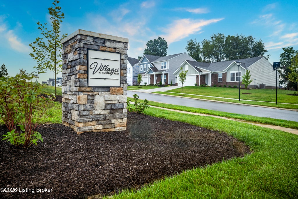 Photo of 8918 Tribute Dr, Louisville, KY 40229 (MLS # 1727897)