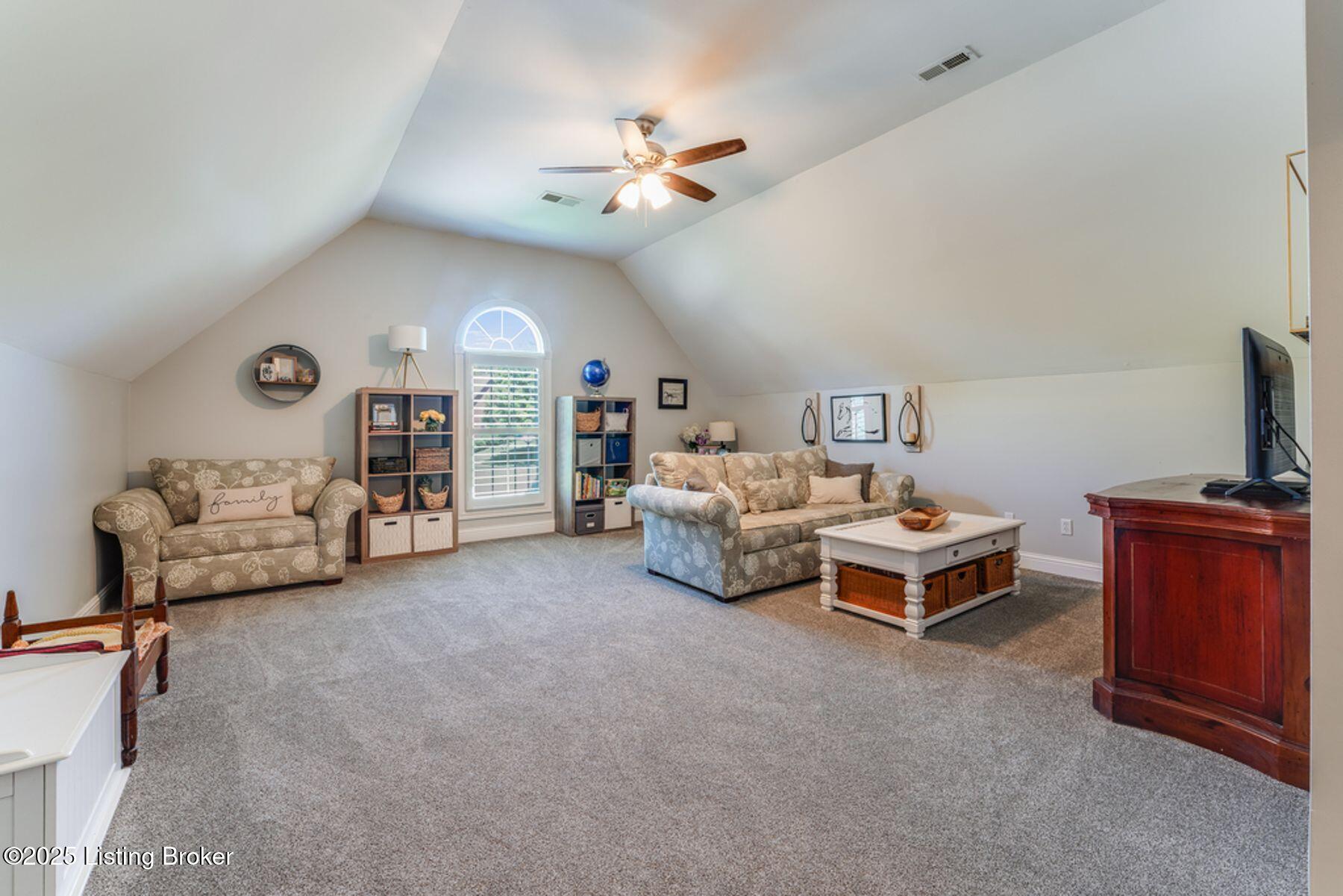 518 Foxwood Ct, Shelbyville, Kentucky image 35