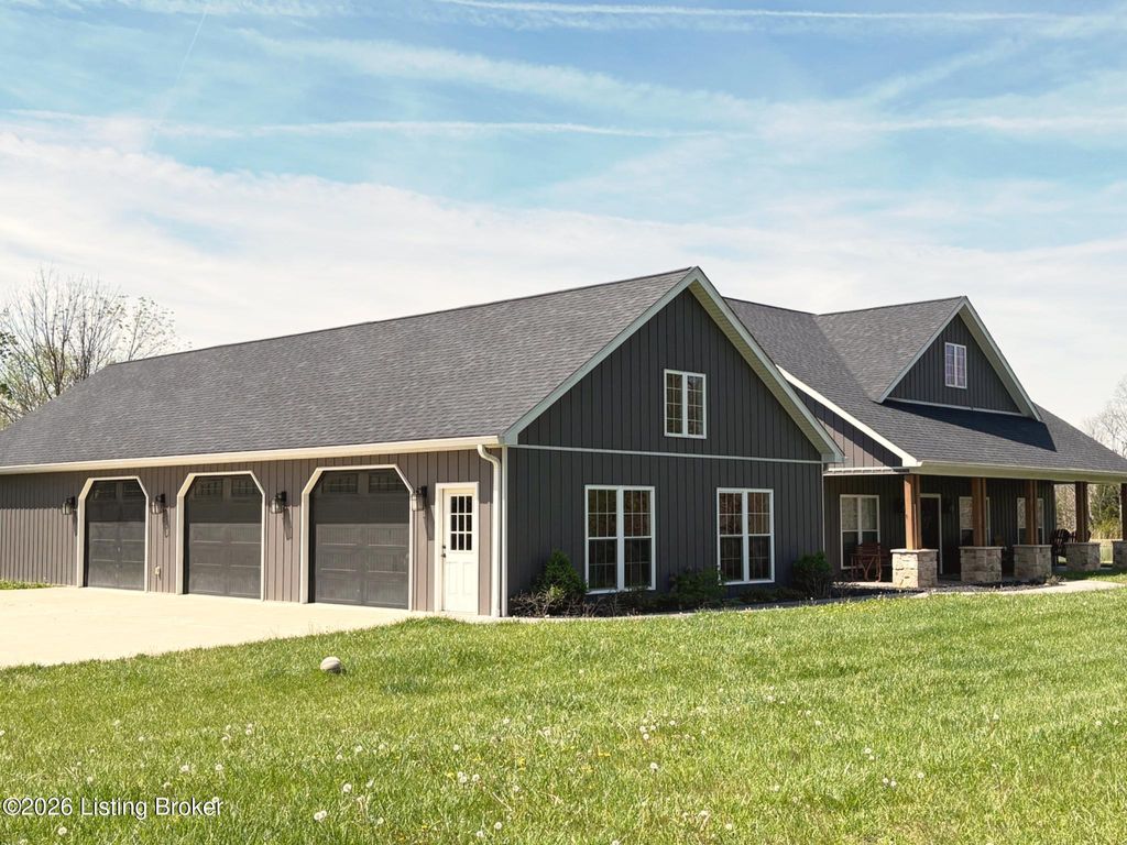 Photo of 2560 Cabot Rd, Fordsville, KY 42343 (MLS # 1714010)