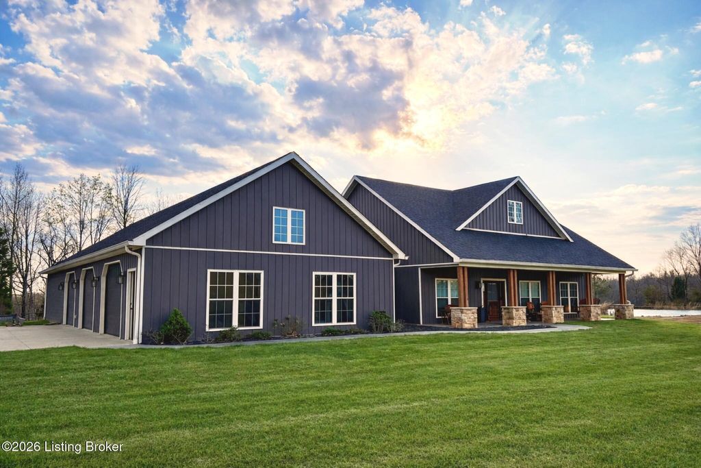 Photo of 2560 Cabot Rd, Fordsville, KY 42343 (MLS # 1714010)