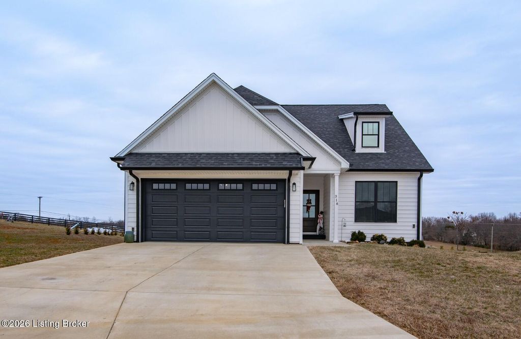 Photo of 318 High Peak Pl, Elizabethtown, KY 42701 (MLS # 1707570)