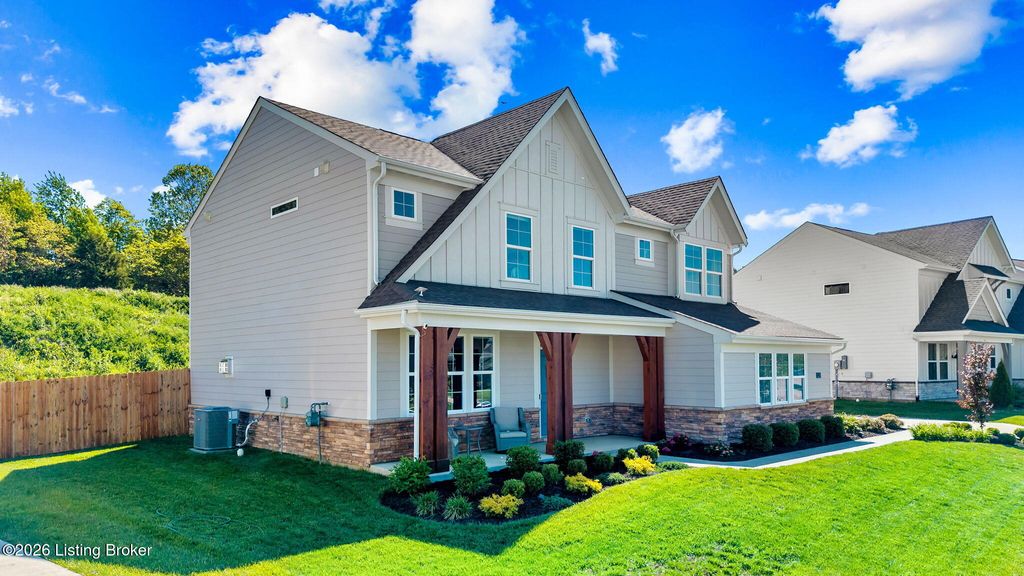 Photo of 2114 Quail Ridge Dr, La Grange, KY 40031 (MLS # 1717117)