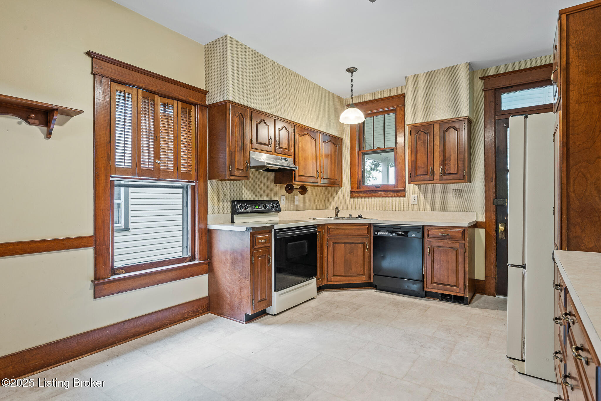 1621 Richmond Dr, Louisville, Pennsylvania image 19