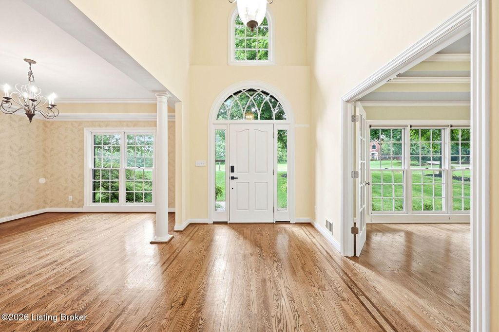 Photo of 5600 Chapel View Way, Crestwood, KY 40014 (MLS # 1718880)