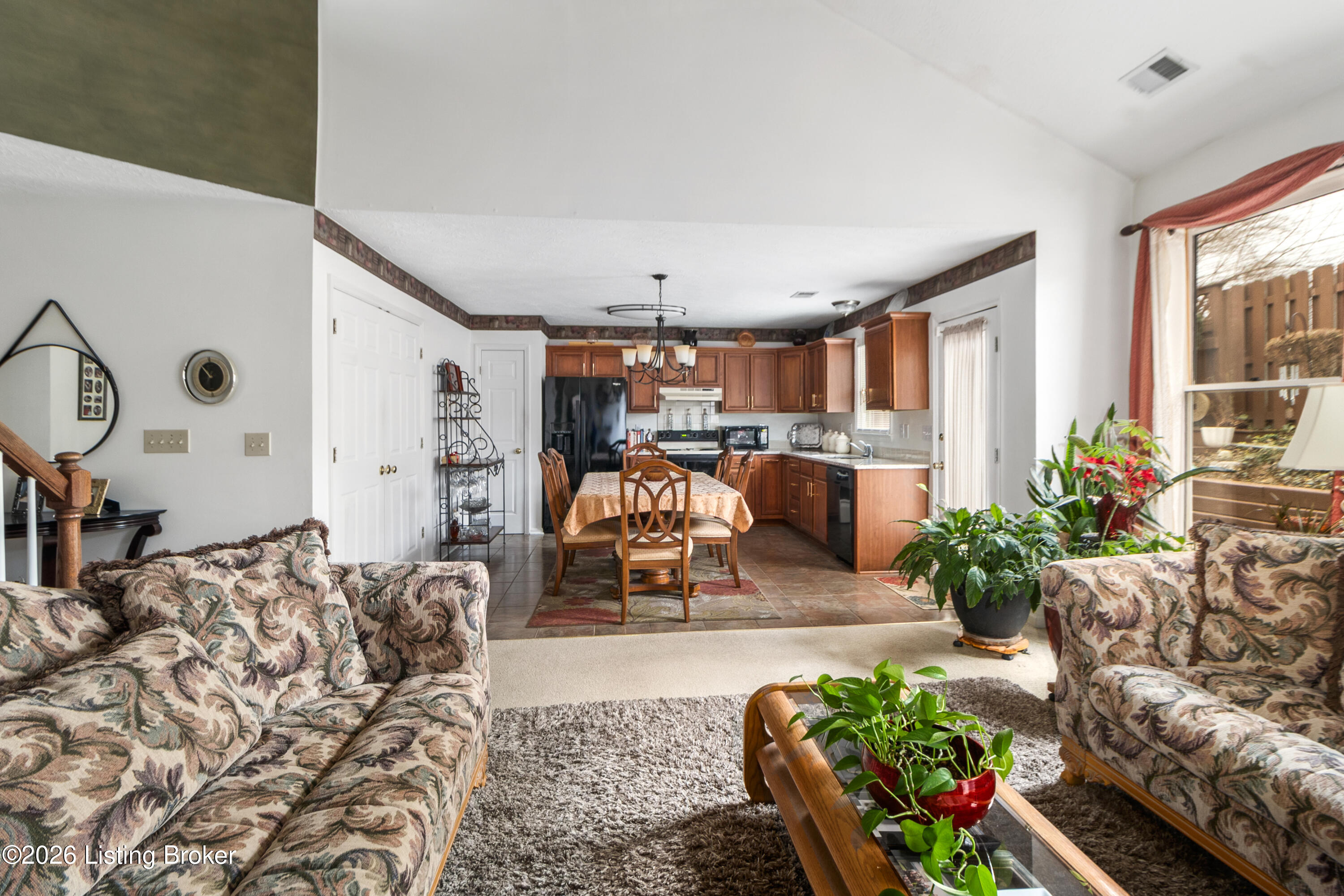 1105 Canyon Court