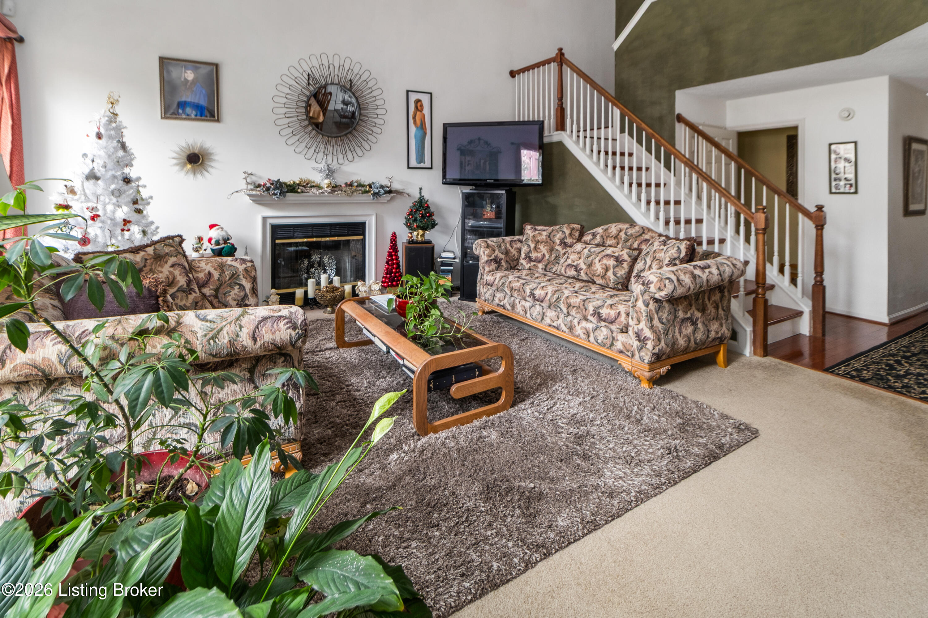 1105 Canyon Court