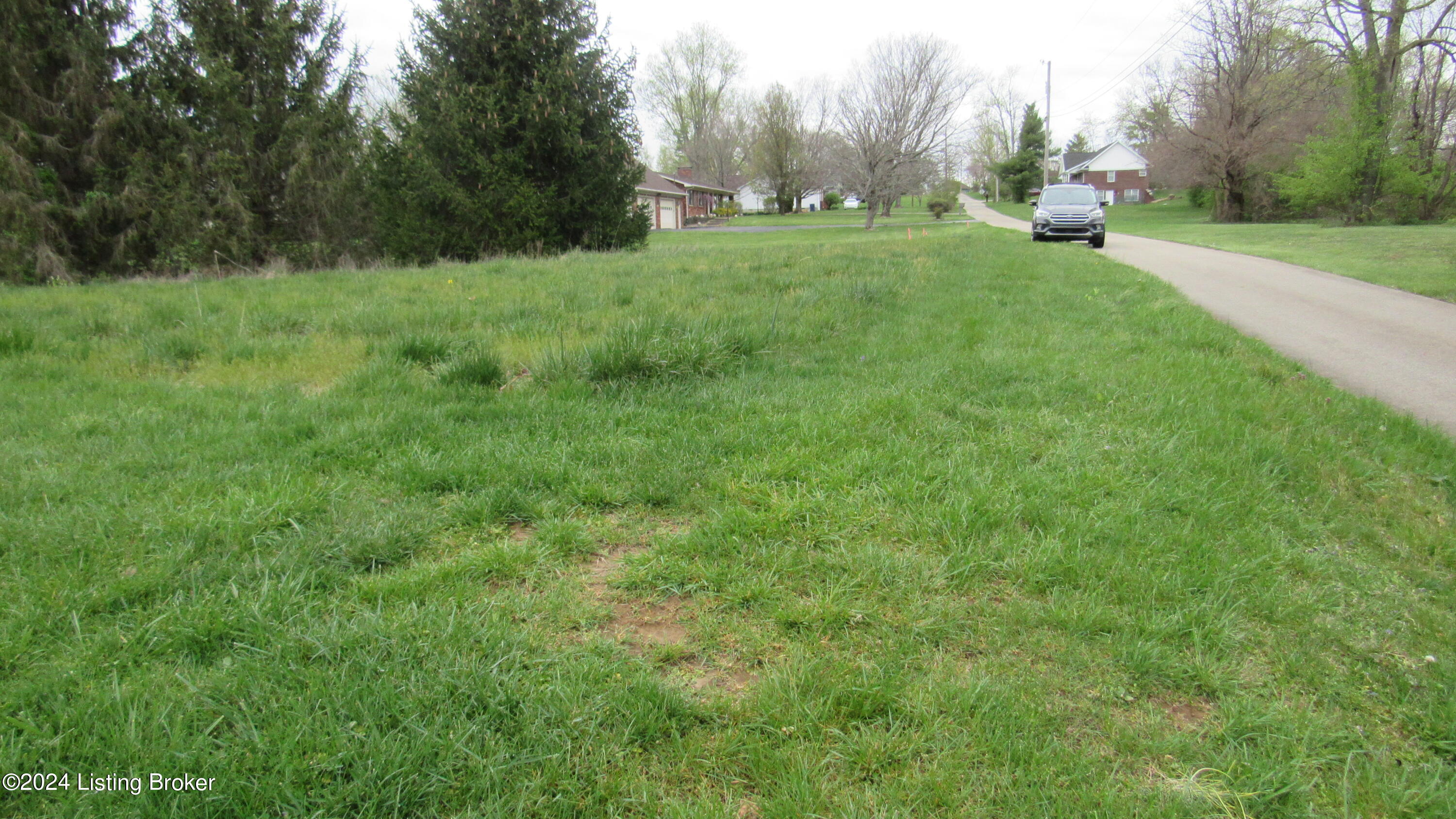 Perry Neal Ln, Crestwood, Kentucky image 25