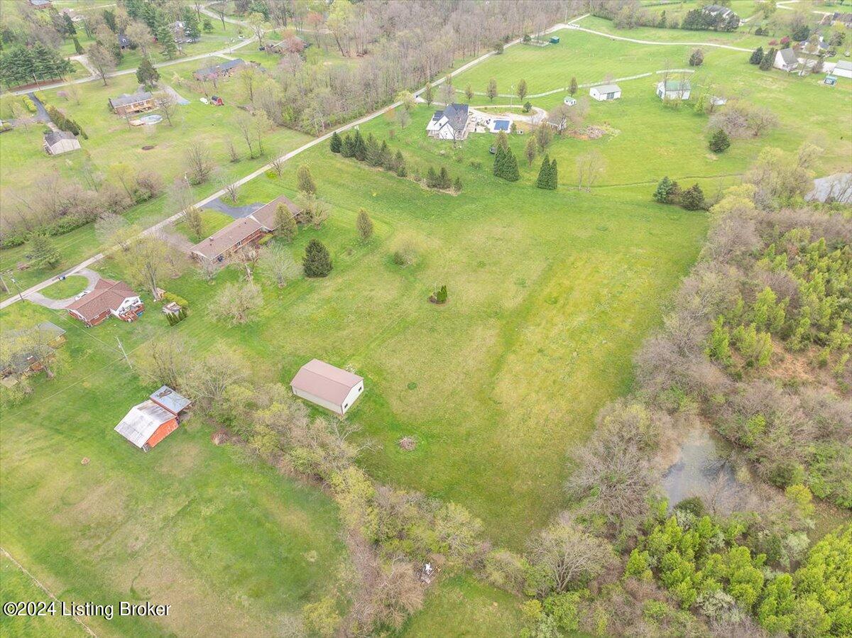 Perry Neal Ln, Crestwood, Kentucky image 8