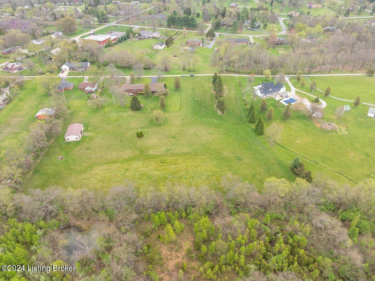 Perry Neal Ln, Crestwood, Kentucky image 7