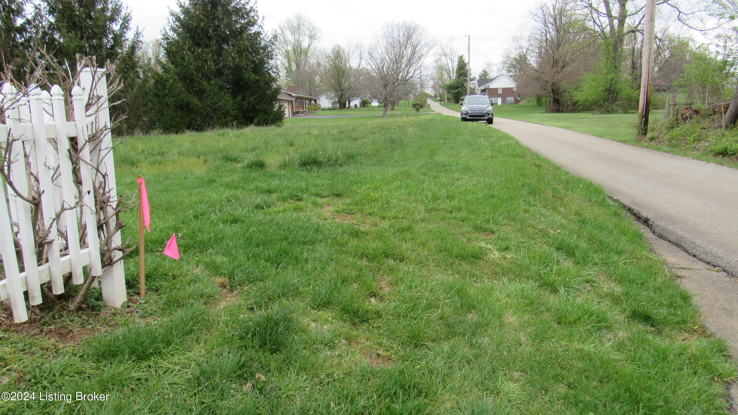 Perry Neal Ln, Crestwood, Kentucky image 26