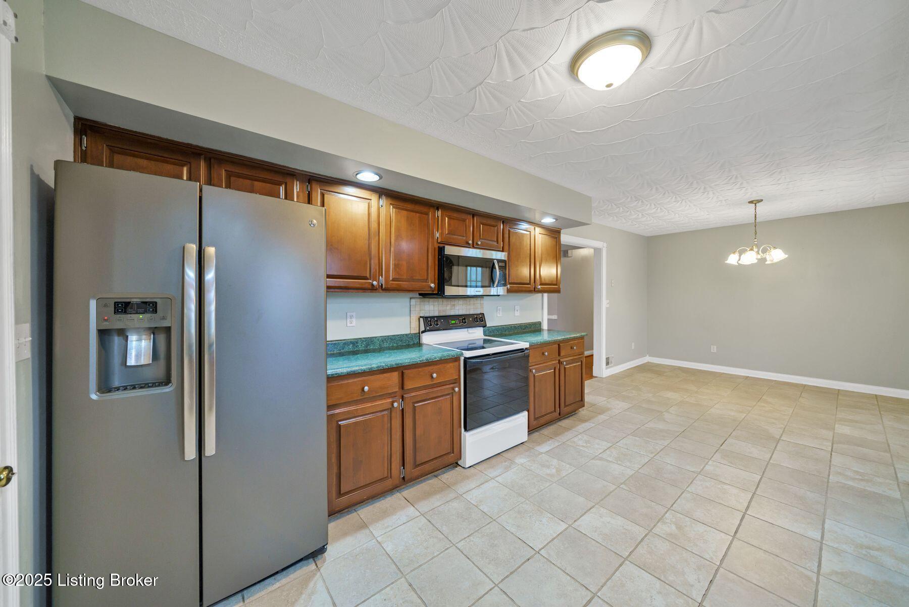 105 Highland Dr, Bardstown, Kentucky image 14