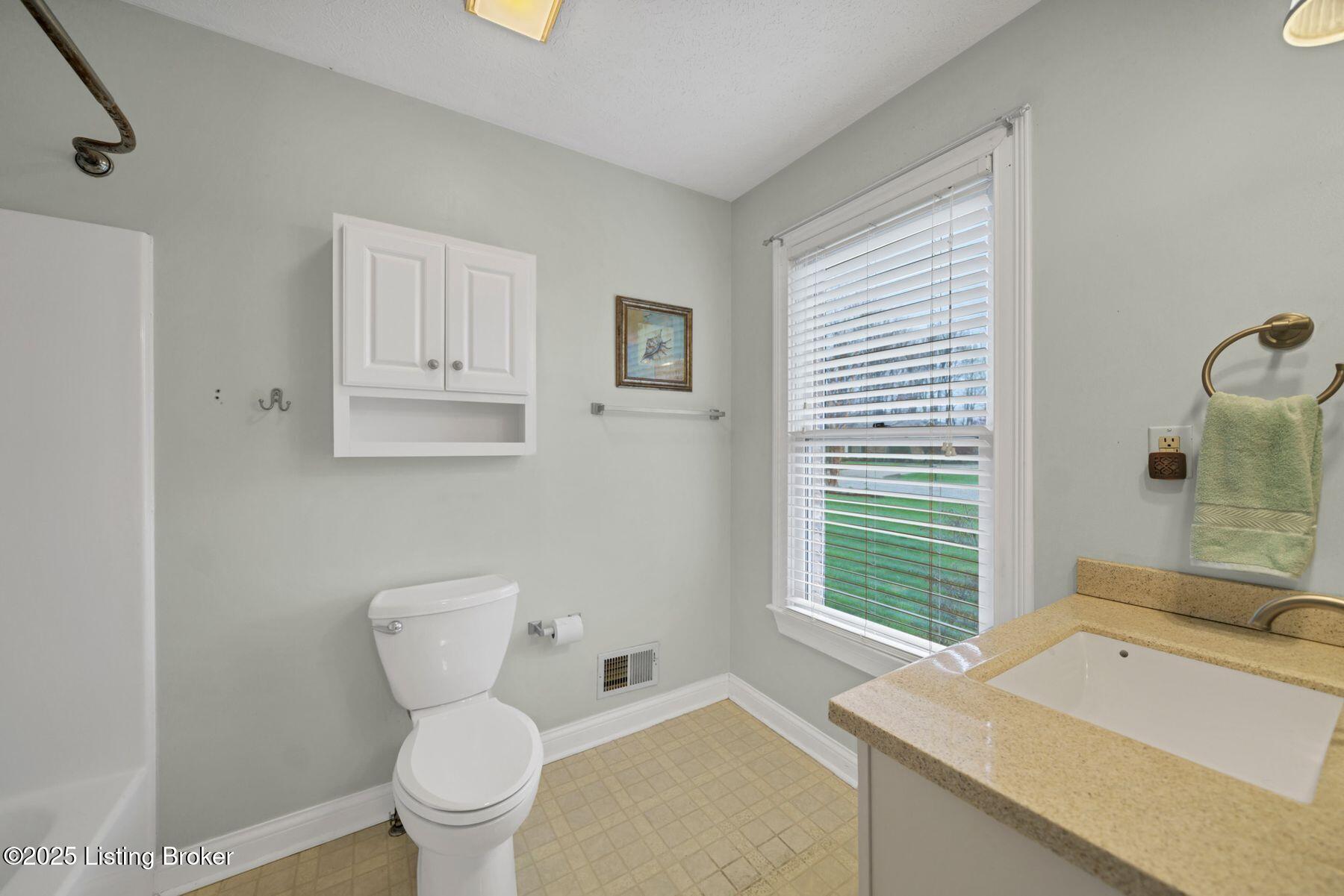 105 Highland Dr, Bardstown, Kentucky image 28