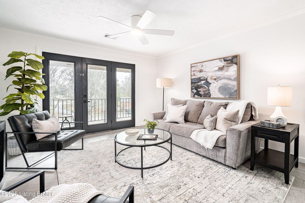 Photo of 7910 Grenoble Ln #A, Prospect, KY 40059 (MLS # 1704550)