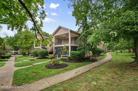 Photo of 10339 Shelbyville Rd, Louisville, KY 40223 (MLS # 1716235)
