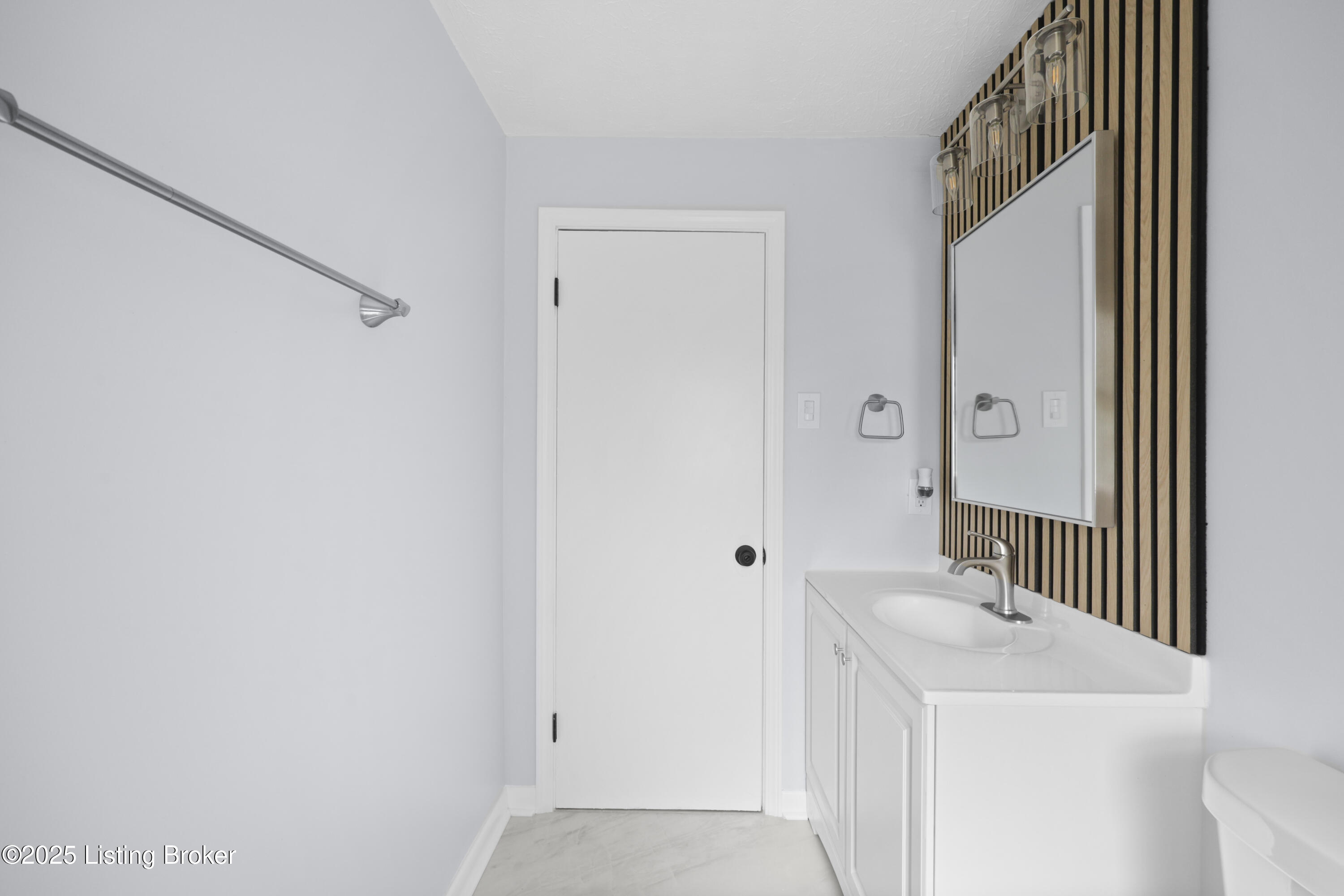 7813 Terry Rd, Louisville, Pennsylvania image 12
