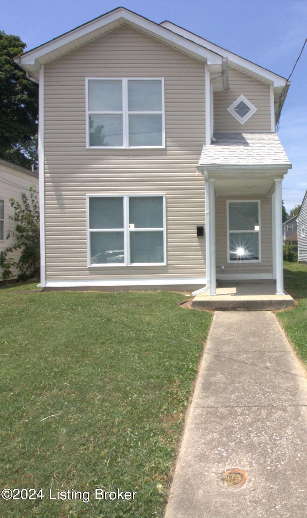 Photo of 2914 S 5th St, Louisville, KY 40208 (MLS # 1715492)