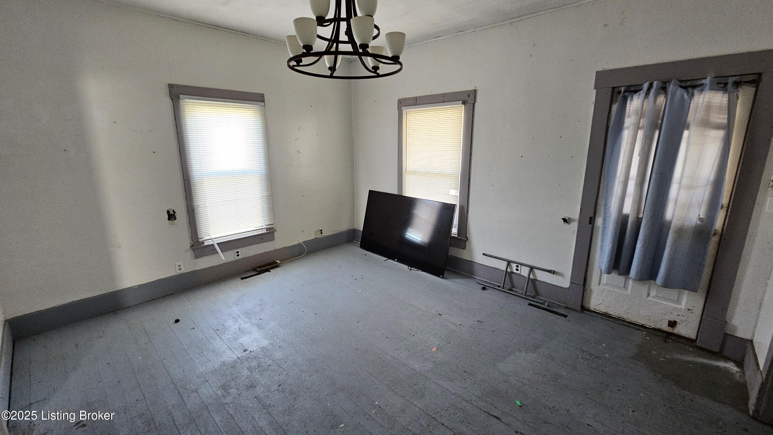 619 Walnut St, Paoli, Indiana image 11