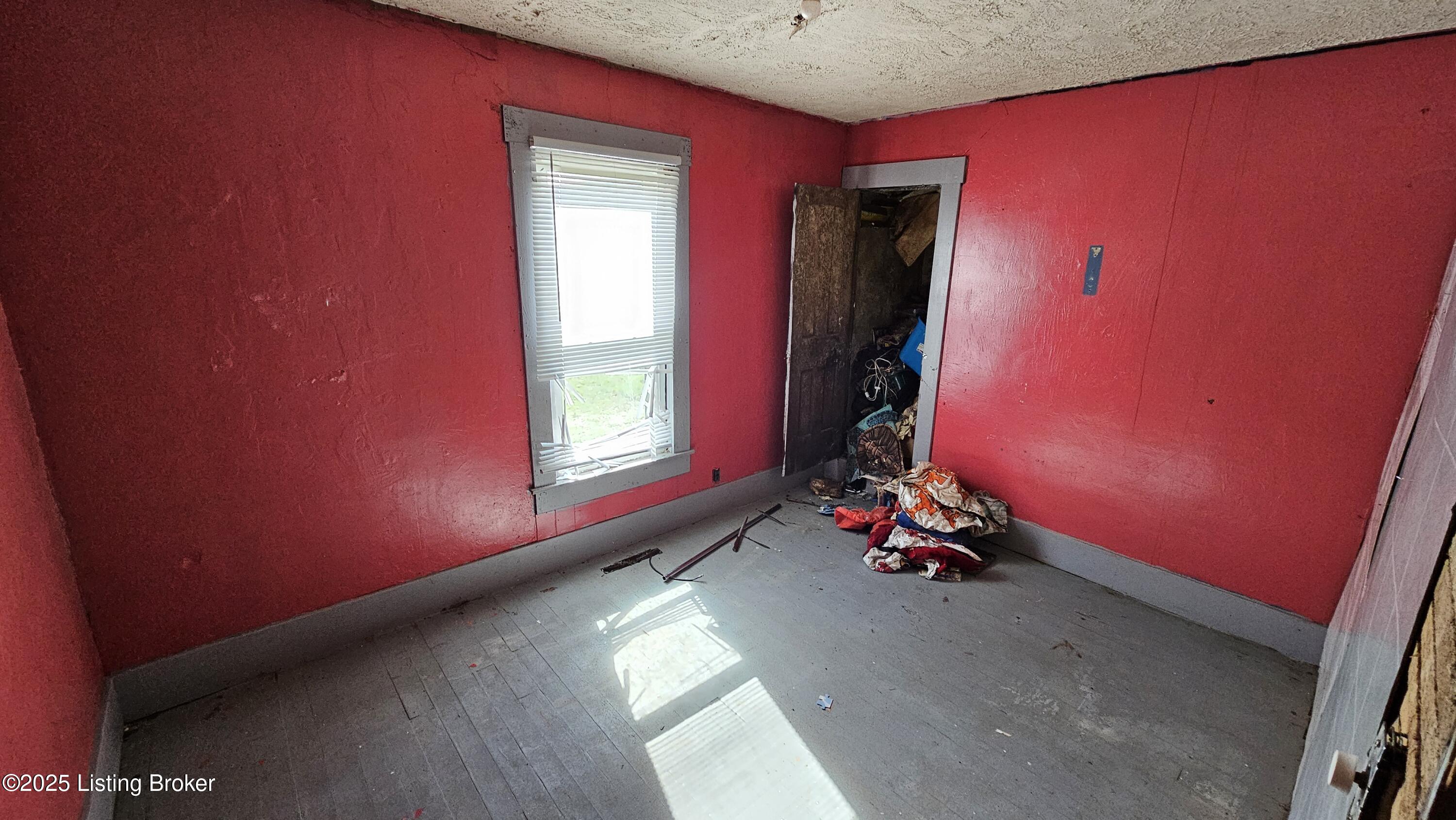 619 Walnut St, Paoli, Indiana image 23