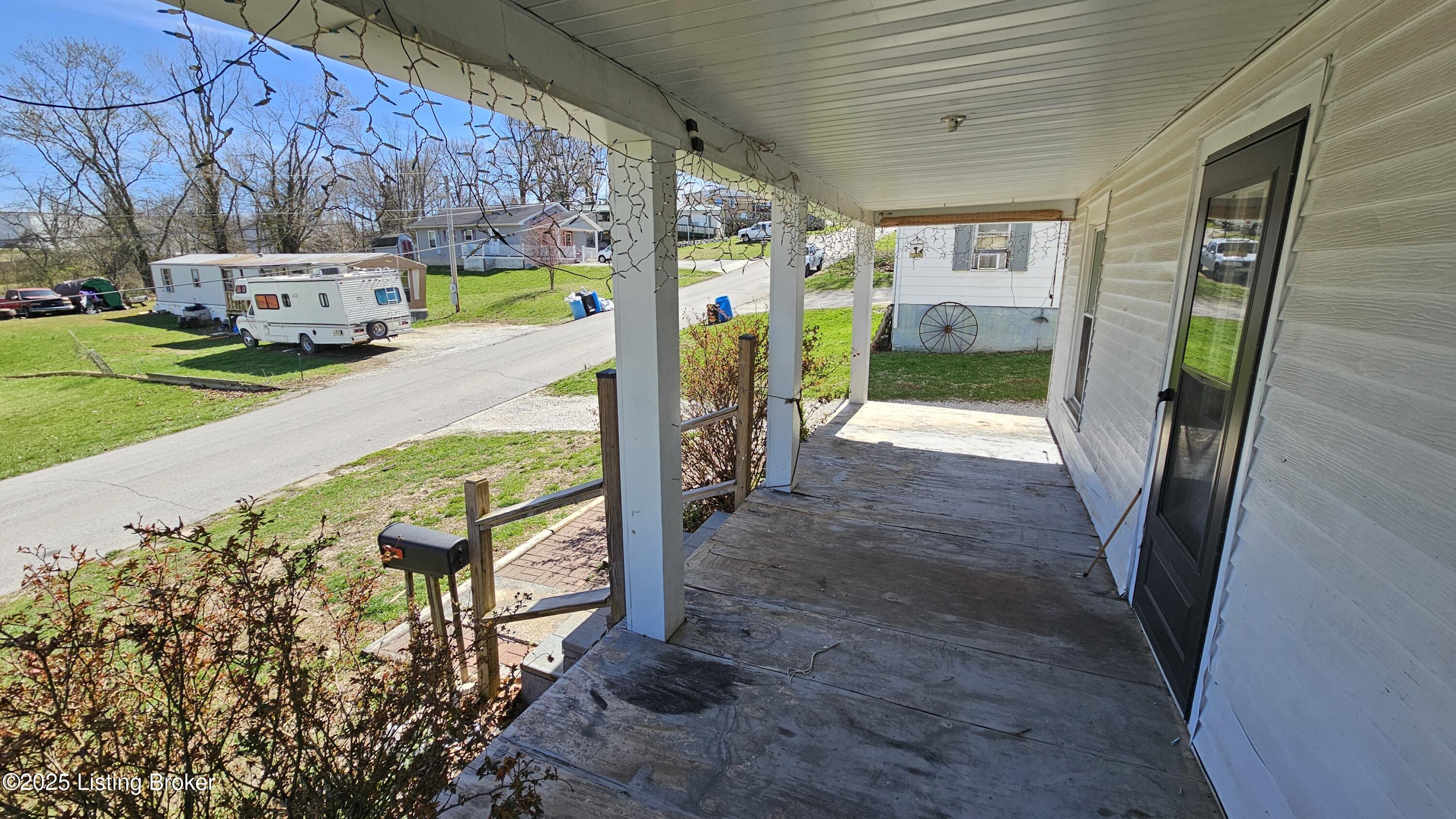619 Walnut St, Paoli, Indiana image 7
