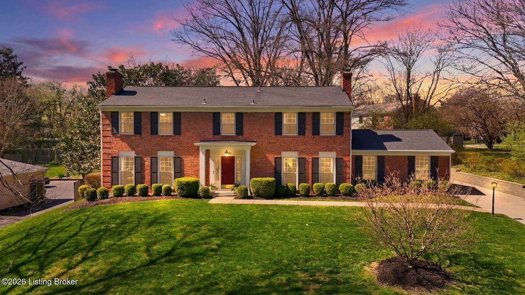 Photo of 2006 Round Ridge Rd, Louisville, KY 40207 (MLS # 1713152)